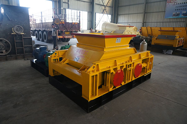 對(duì)輥破碎機(jī)