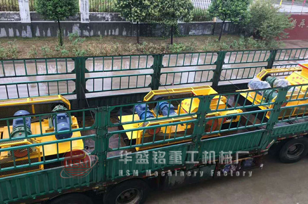 ��݁����C�F���DƬ