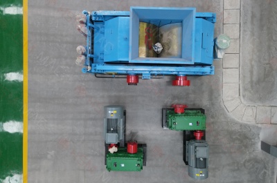 �X�\������C